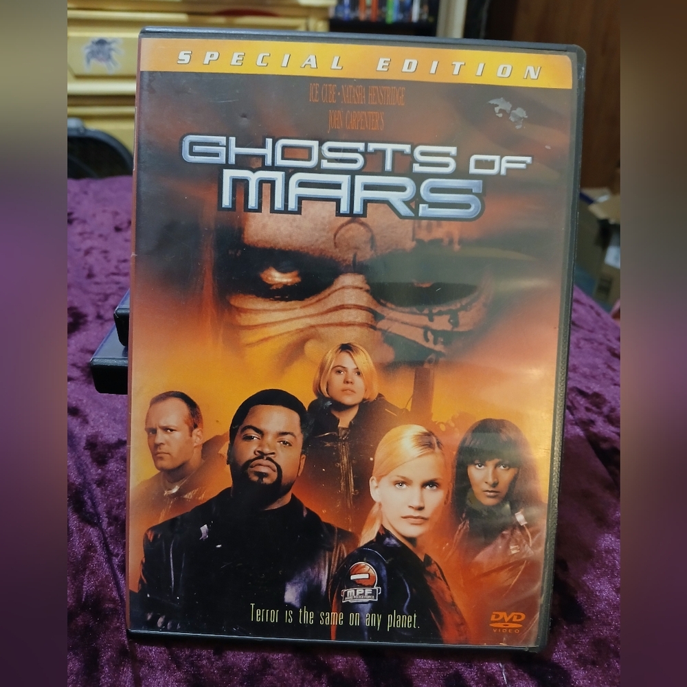 Ghosts of Mars Special Edition DVD